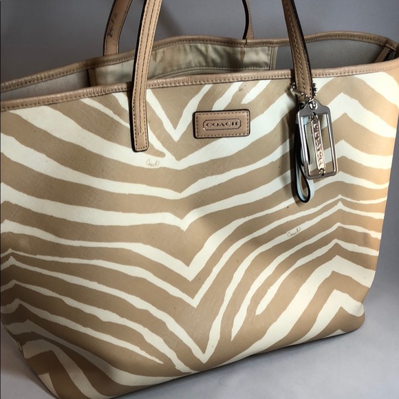Authentic zebra coach bag - Picture 1 of 8